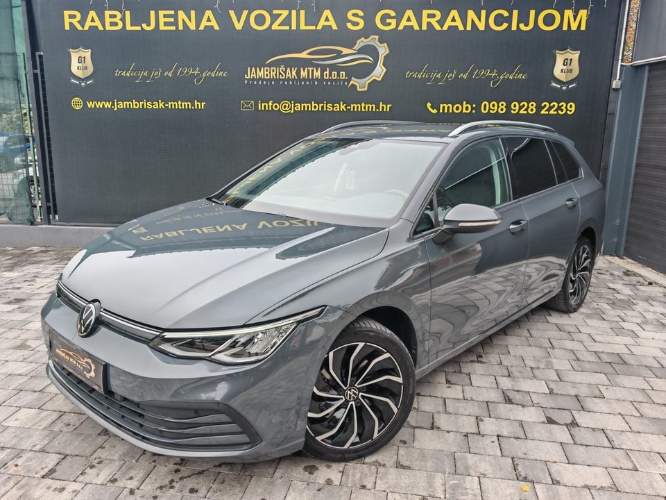 VW Golf 8 Variant 2.0 TDI